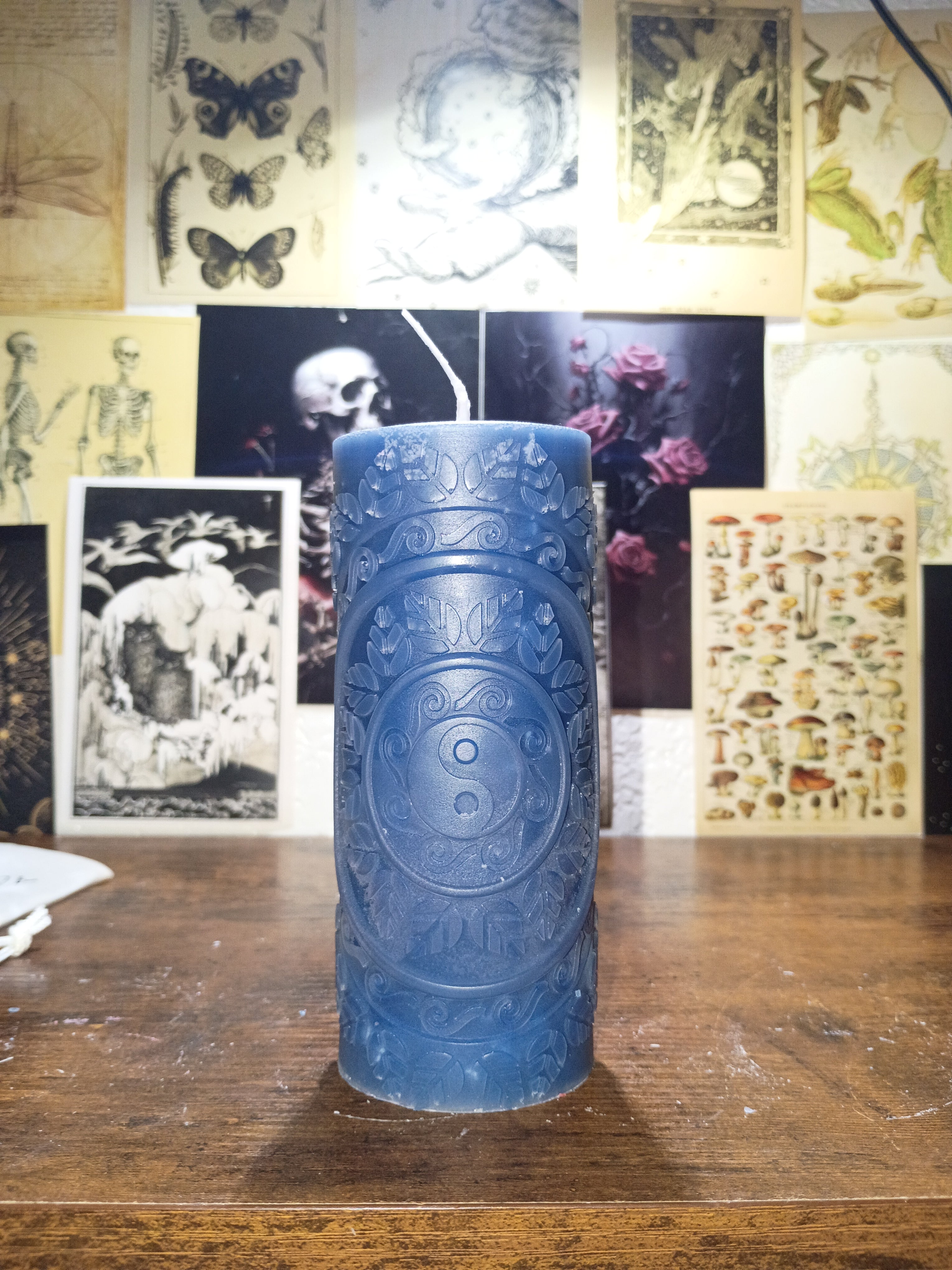 Ying Yang pillar candle