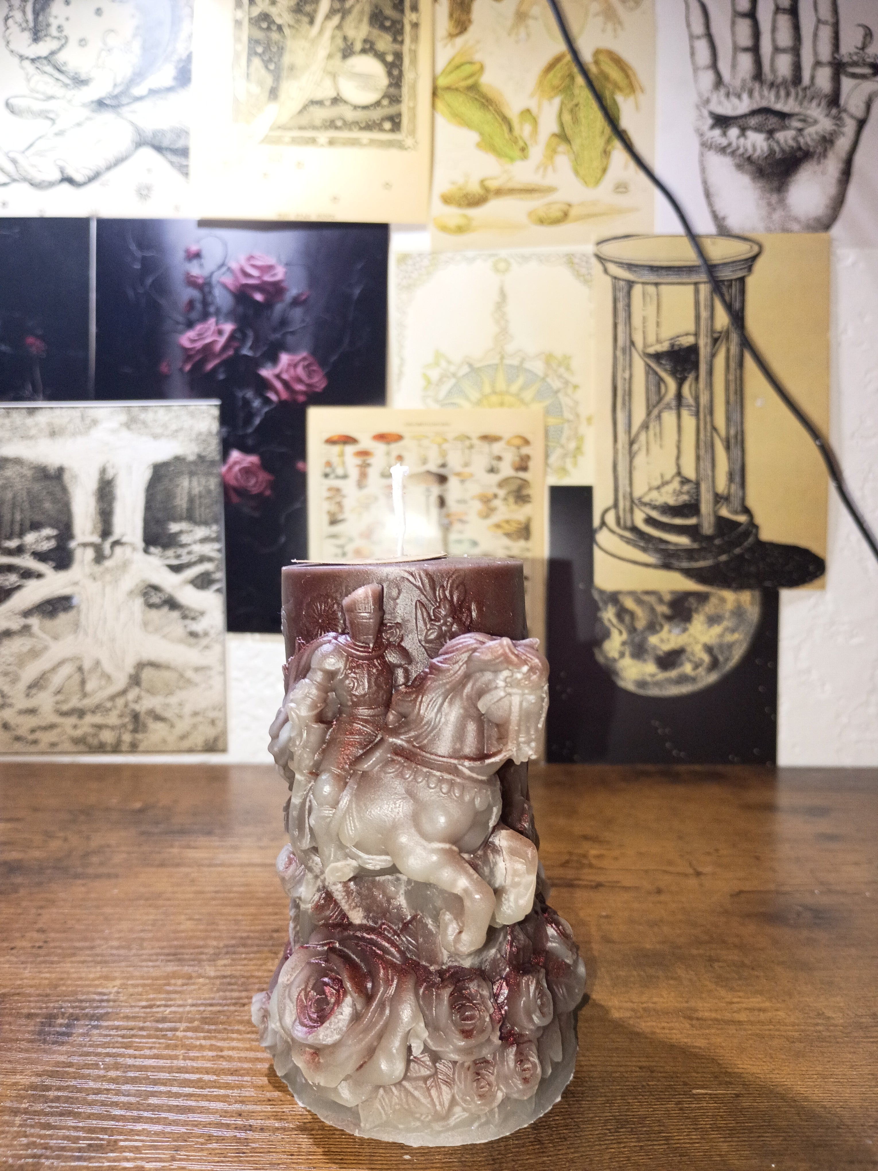 Temple Knight candles