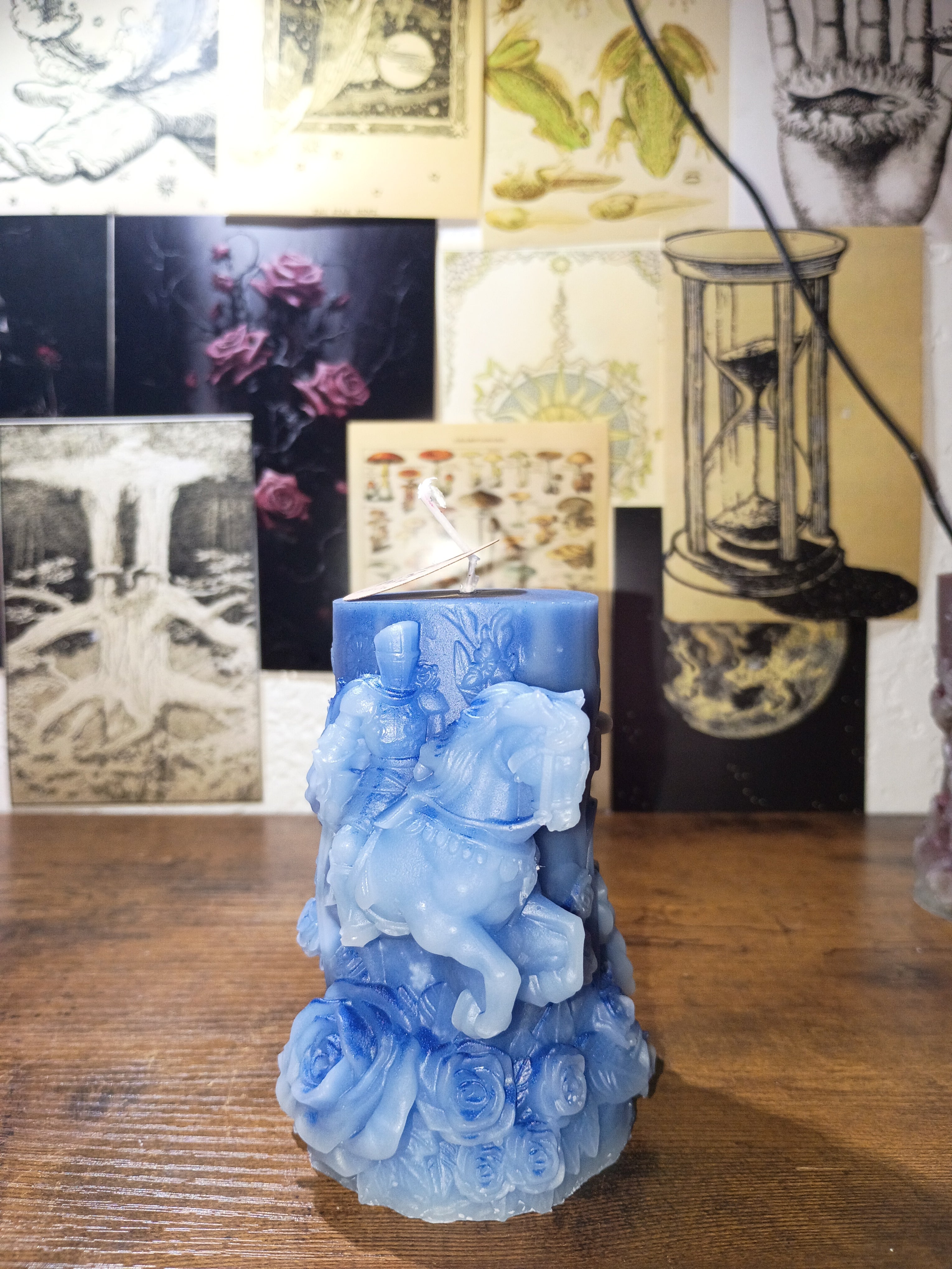 Temple Knight candles
