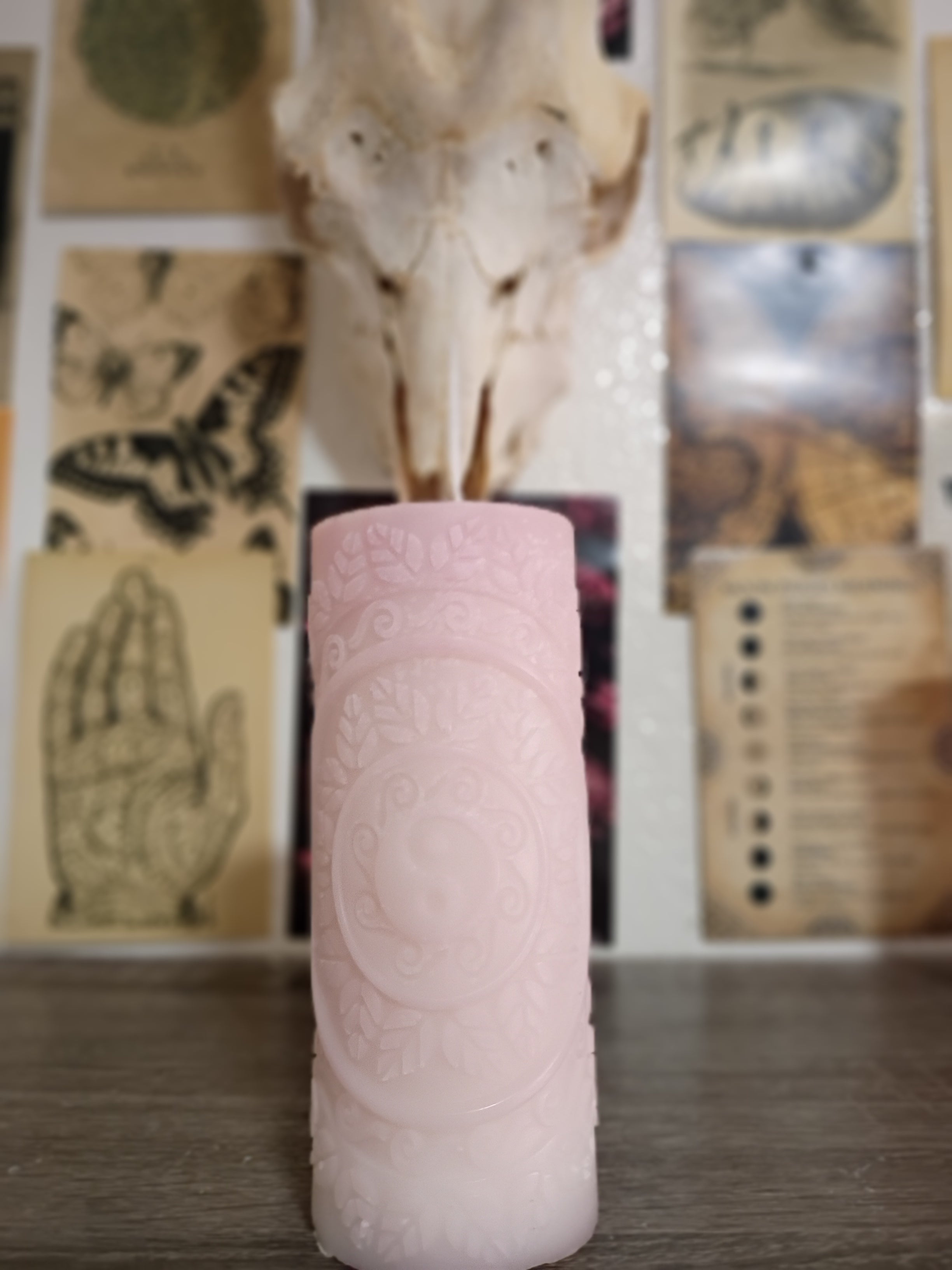 Ying Yang pillar candle